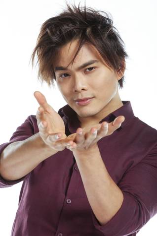 Shin Lim at Keller Auditorium